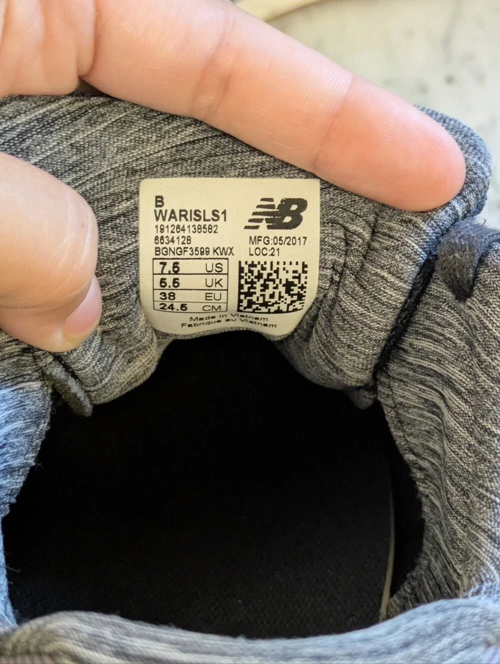 New Balance Gray & Purple Fresh Foam Running Shoes Size 7.5 - Picture 5 of 7